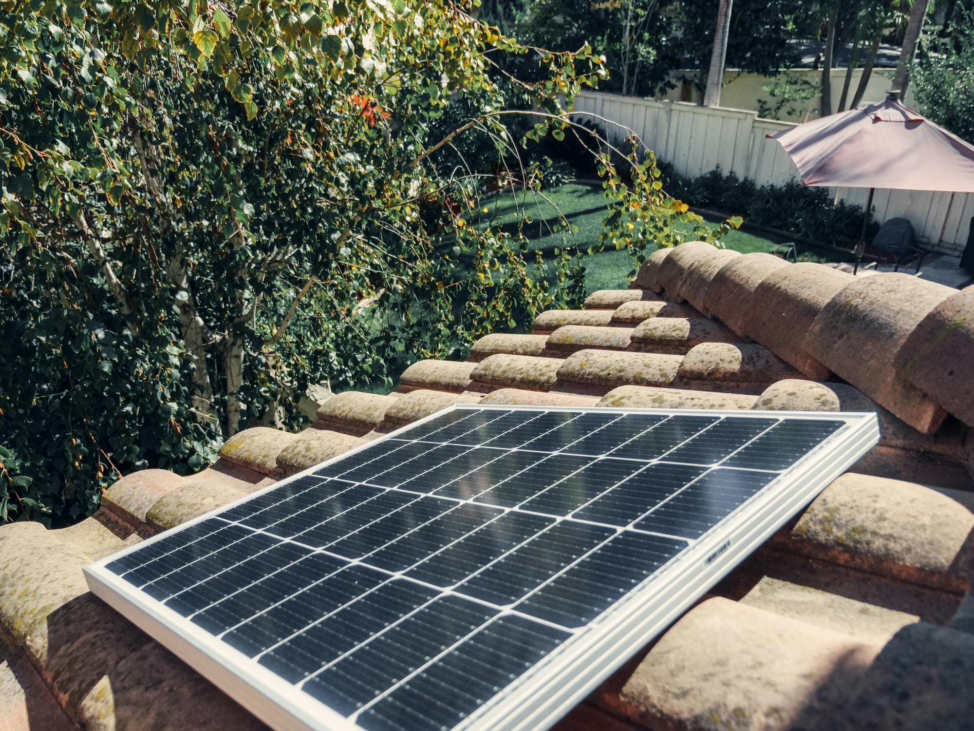 Cut Business Energy Bills with Spectrum’s Commercial Solar Lincoln Services